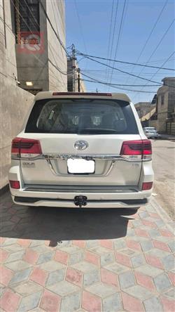 تويوتا لاندكروزر